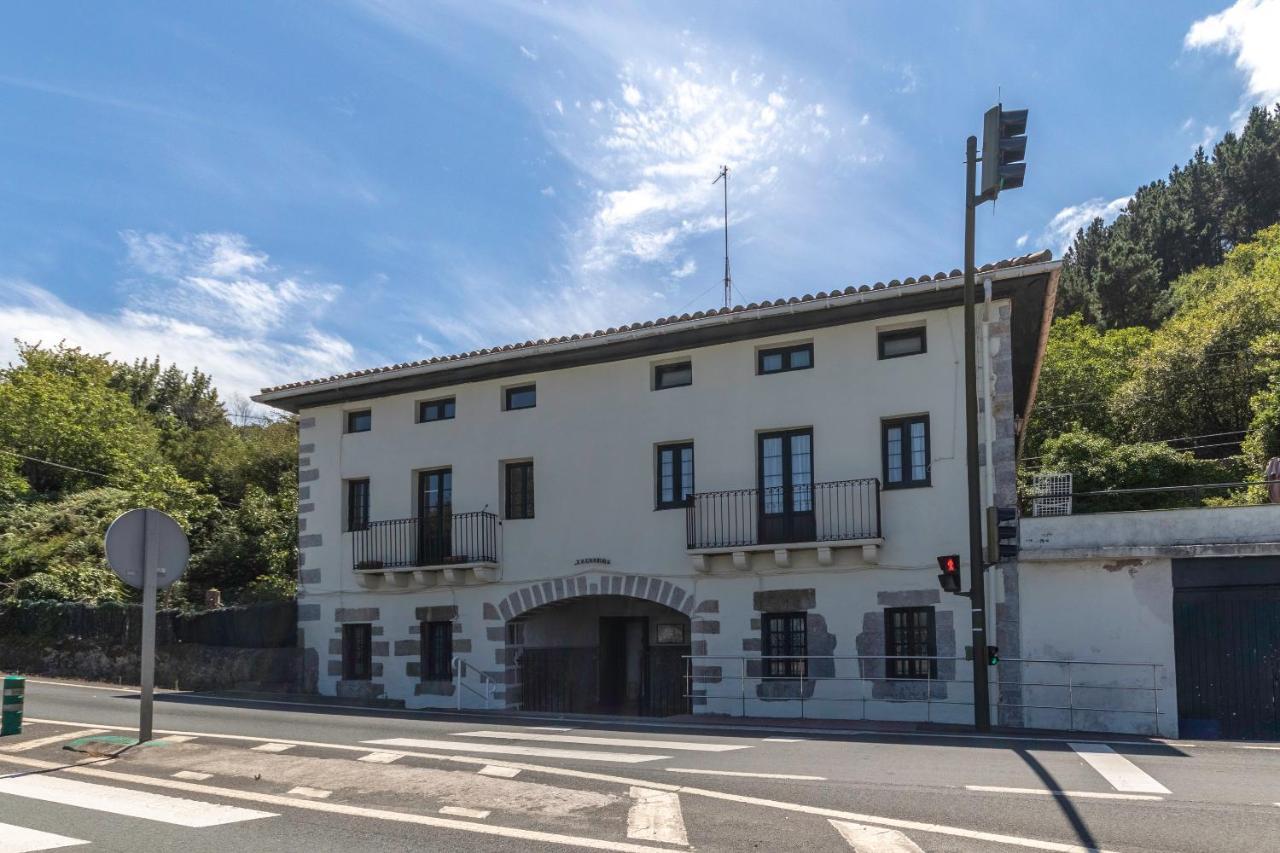 Ferienwohnung Antigua Casa De Escritor En La Playa De Mundaka Exterior foto